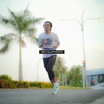 Runner Photo 7871169