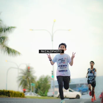 Runner Photo 7871219