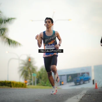 Runner Photo 7871223