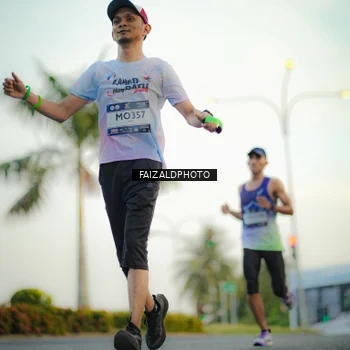 Runner Photo 7871238