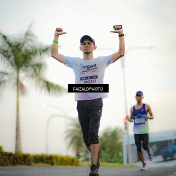 Runner Photo 7871247