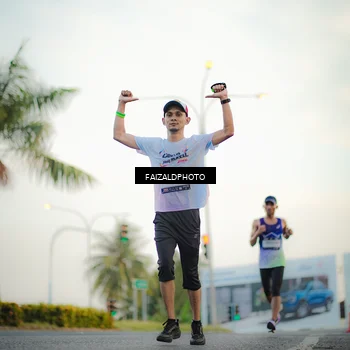Runner Photo 7871250