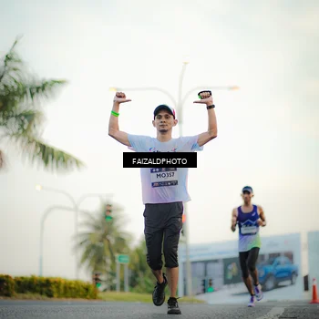 Runner Photo 7871252