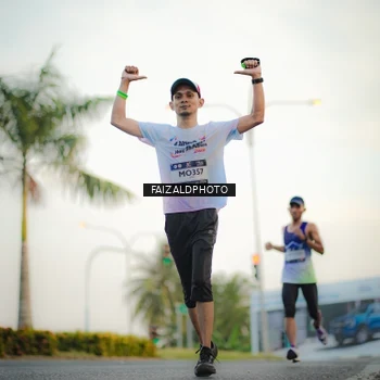 Runner Photo 7871254