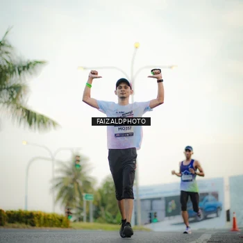 Runner Photo 7871255