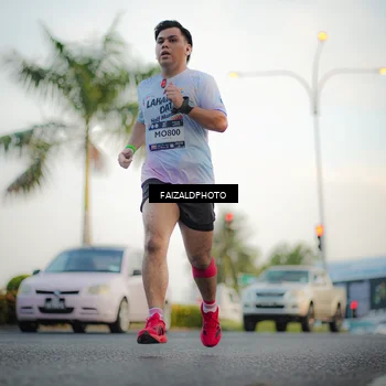 Runner Photo 7871258