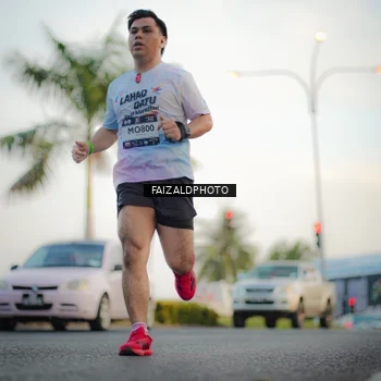 Runner Photo 7871259