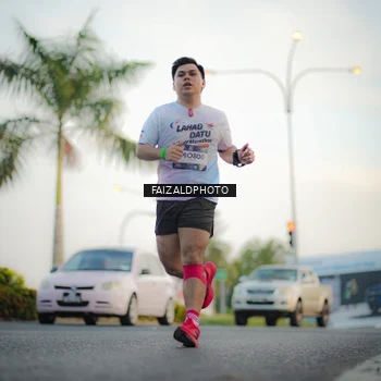 Runner Photo 7871260
