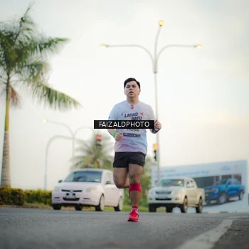 Runner Photo 7871265