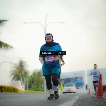 Runner Photo 7871276