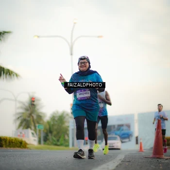 Runner Photo 7871277