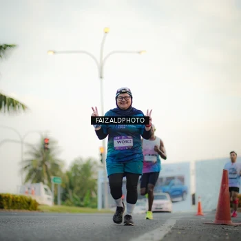Runner Photo 7871281