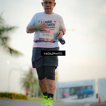 Runner Photo 7871296