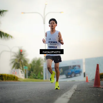 Runner Photo 7871298