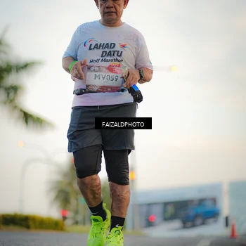 Runner Photo 7871299