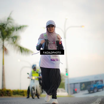 Runner Photo 7871309
