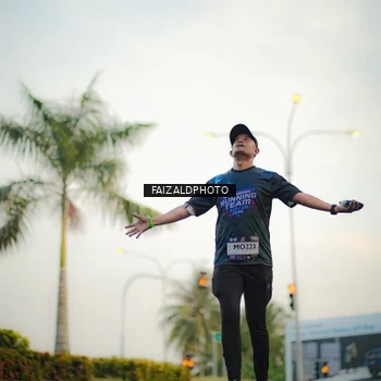 Runner Photo 7871339