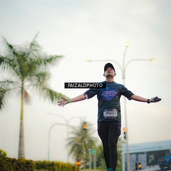 Runner Photo 7871341