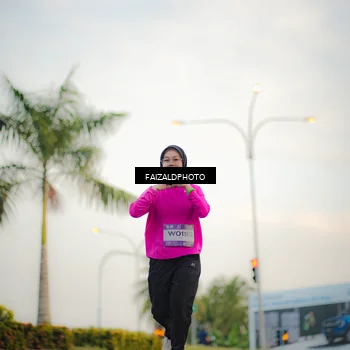 Runner Photo 7871361