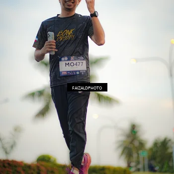 Runner Photo 7871362