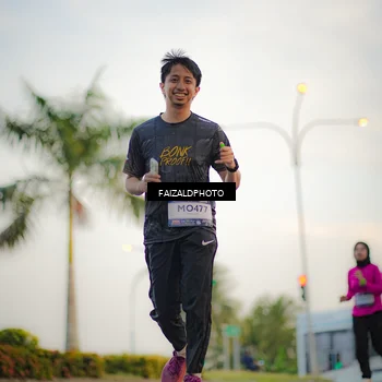 Runner Photo 7871368