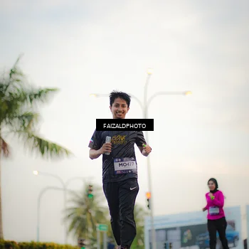 Runner Photo 7871379