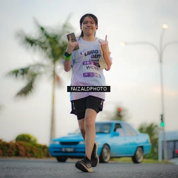 Runner Photo 7871387