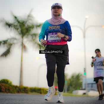 Runner Photo 7871398
