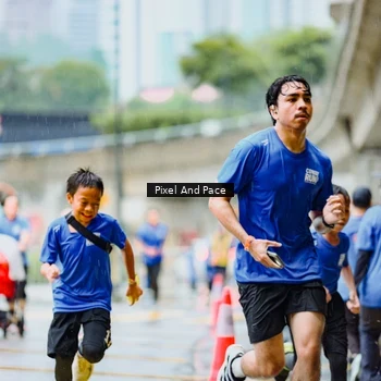 Runner Photo 7871400