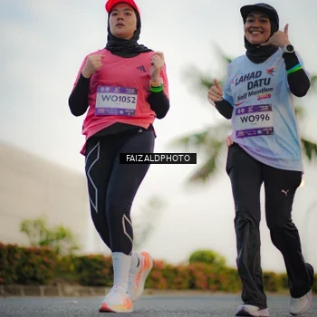 Runner Photo 7871413