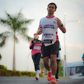 Runner Photo 7871414