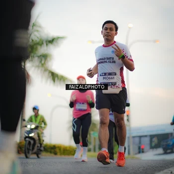 Runner Photo 7871419