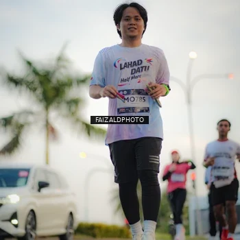 Runner Photo 7871425