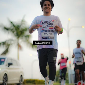 Runner Photo 7871427