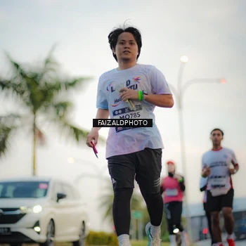 Runner Photo 7871429