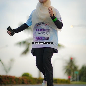 Runner Photo 7871440