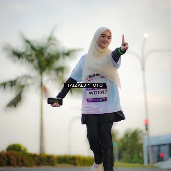 Runner Photo 7871443