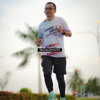 Runner Photo 7871457