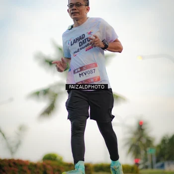 Runner Photo 7871460