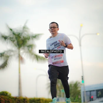 Runner Photo 7871464