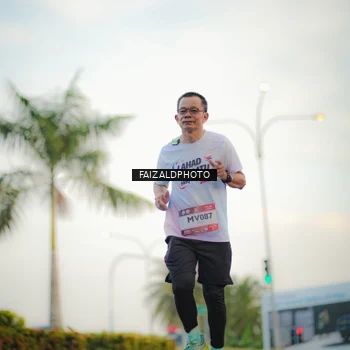 Runner Photo 7871465