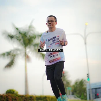 Runner Photo 7871466