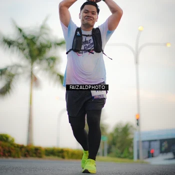 Runner Photo 7871484