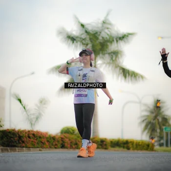Runner Photo 7871497