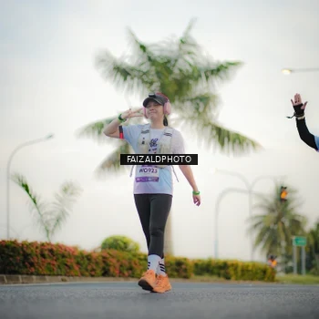 Runner Photo 7871500