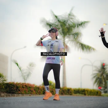 Runner Photo 7871502
