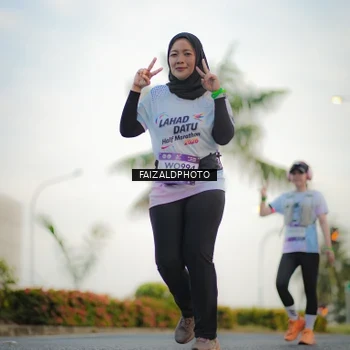 Runner Photo 7871512