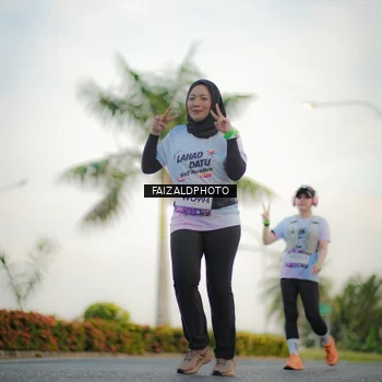 Runner Photo 7871538