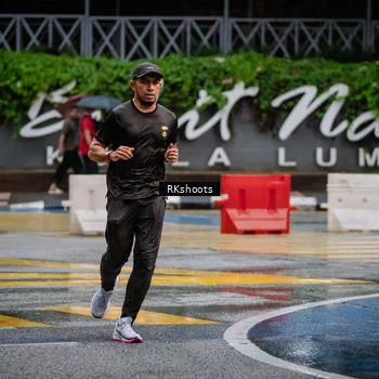 Runner Photo 7871541