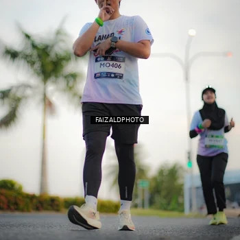 Runner Photo 7871562